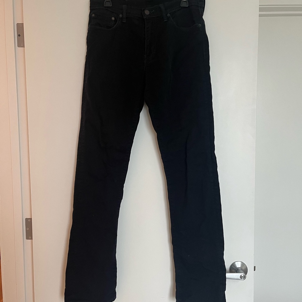 Levi's Men's Black Straight Jeans